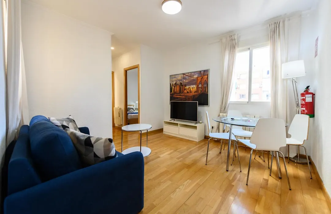 For You Rentals Reina Sofia Apartment Temporal Dfo214-1